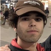Alumno de grado universitario ofrece clases de refuerzo para todos los niveles de la ESO y primero de bachillerato